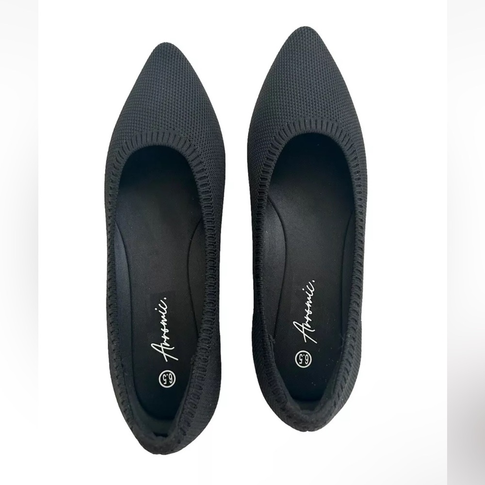 Arromic Pointed Toe Flats Stretchable Knit Black Shoe NWT Size 6.5 (runs Small)
